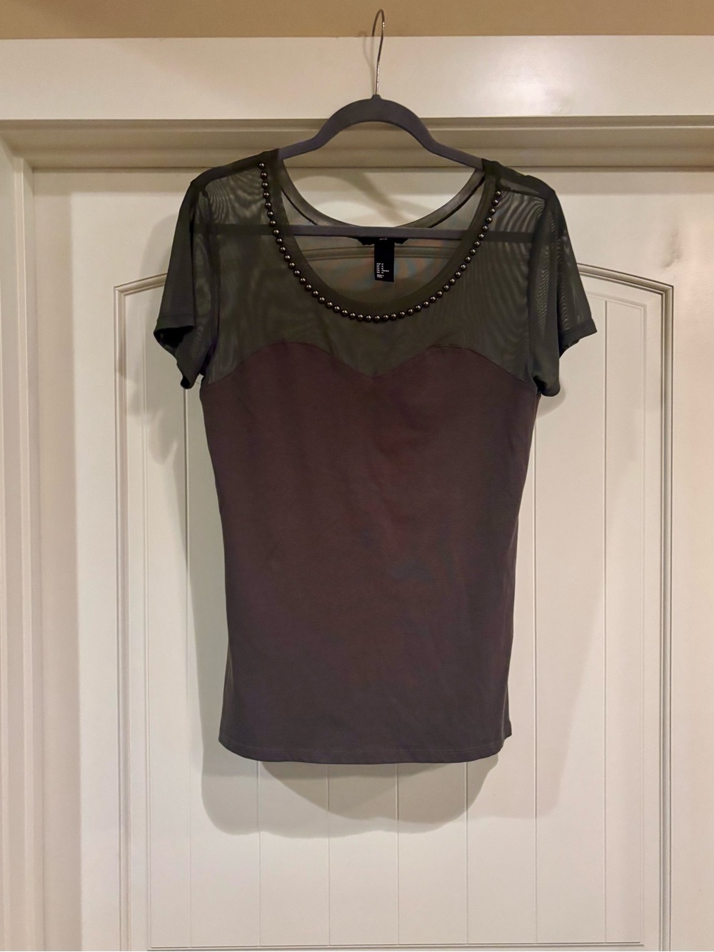 NWOT H&M Olive Green Short Sleeve Top with Mesh Yoke and Stud Trim